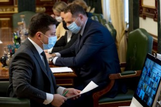 Майже 100 тисяч українців отримали бустерну дозу вакцини проти COVID-19