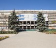 В Ізюмі відновлюють адмінбудівлю, яку підпалили росіяни під час відступу