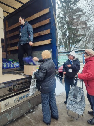 Підтримка від благодійних організацій "Ліга добра" та "Схід SOS"